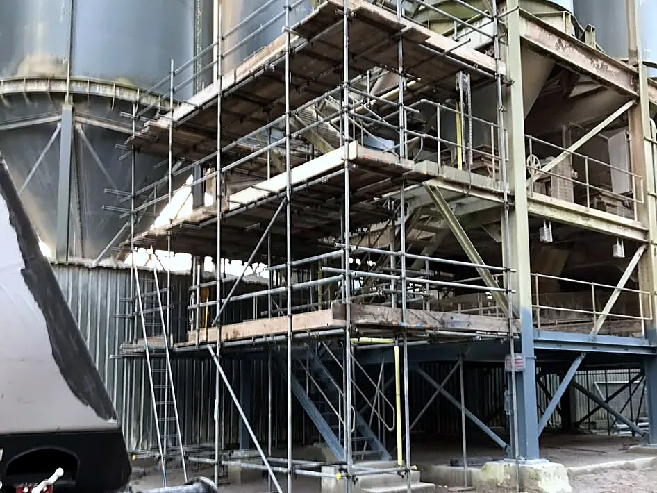 Industrial scaffold access around plant silos